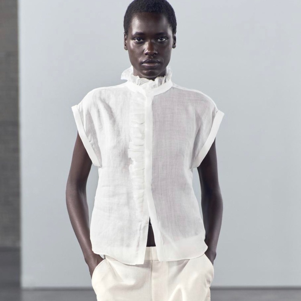Zara ruffle Ramie shirt med